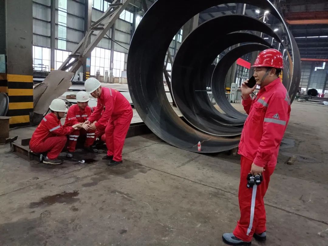 【安全生產(chǎn)月】設備制造分組織開展物體打擊應急預案演練(圖1) 【安全生產(chǎn)月】設備制造分組織開展物體打擊應急預案演練(圖1)