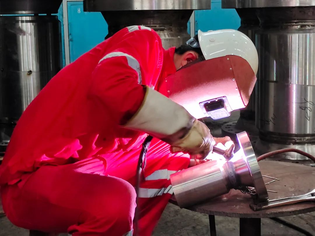 酷暑送清涼 關(guān)懷暖人心(圖1) 圖片