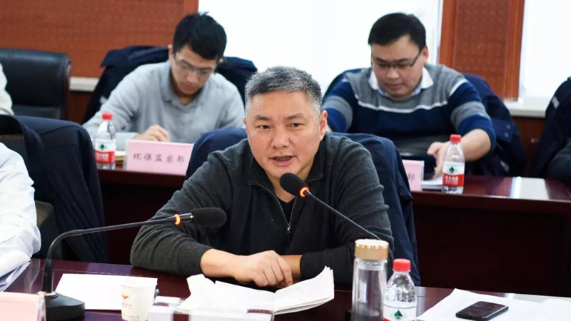 宜昌市政府副市長王應(yīng)華一行到新疆宜化現(xiàn)場辦公(圖4) 宜昌市政府副市長王應(yīng)華一行到新疆宜化現(xiàn)場辦公(圖4)