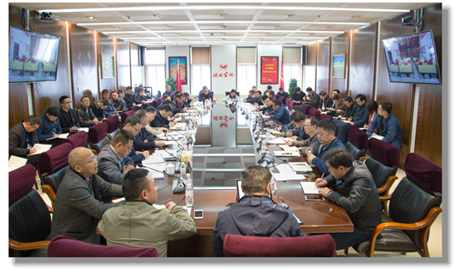 宜化集團(tuán)召開行政辦公會(huì) 強(qiáng)調(diào)工作要增強(qiáng)緊迫性主動(dòng)性統(tǒng)籌性時(shí)效性(圖1) 宜化集團(tuán)召開行政辦公會(huì) 強(qiáng)調(diào)工作要增強(qiáng)緊迫性主動(dòng)性統(tǒng)籌性時(shí)效性(圖1)