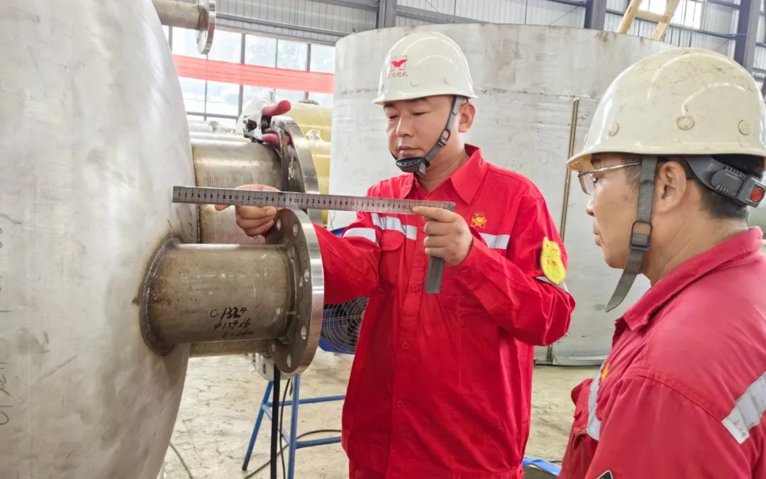 【宜化榜樣】化機(jī)公司杜國圣：加強(qiáng)班組管理，用實(shí)干詮釋擔(dān)當(dāng)(圖5)