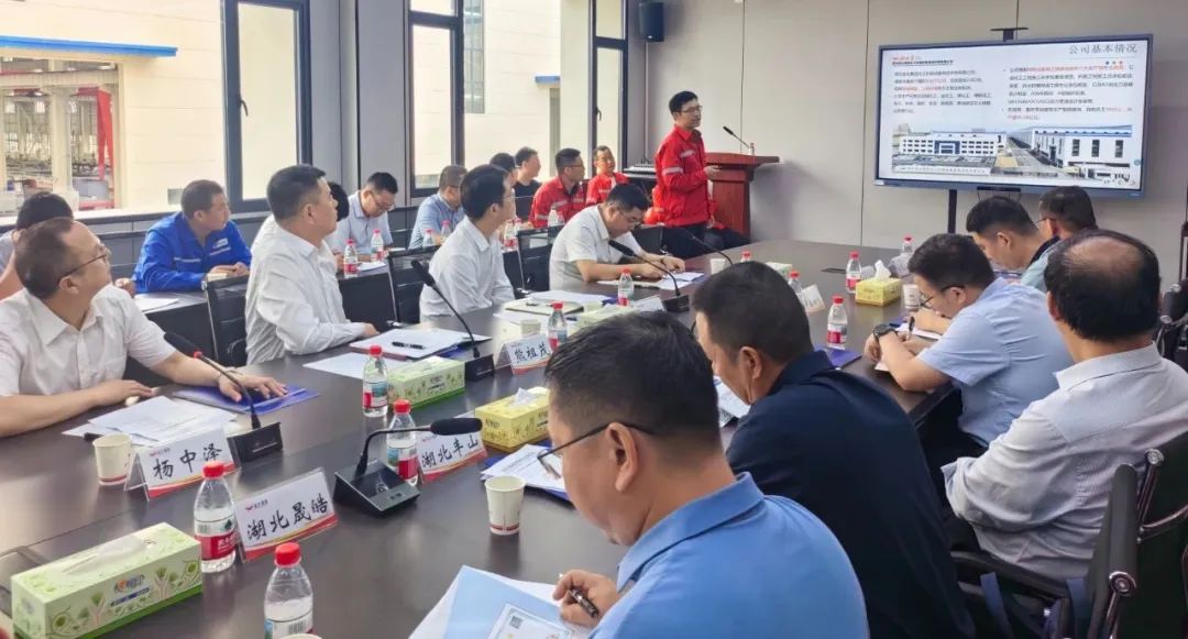 化工裝備供需對接會在宜化化機(jī)成功舉辦(圖3) 化工裝備供需對接會在宜化化機(jī)成功舉辦(圖3)