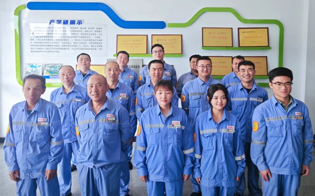 新疆宜化5個班組獲評準東開發(fā)區(qū)安全管理標(biāo)準化班組