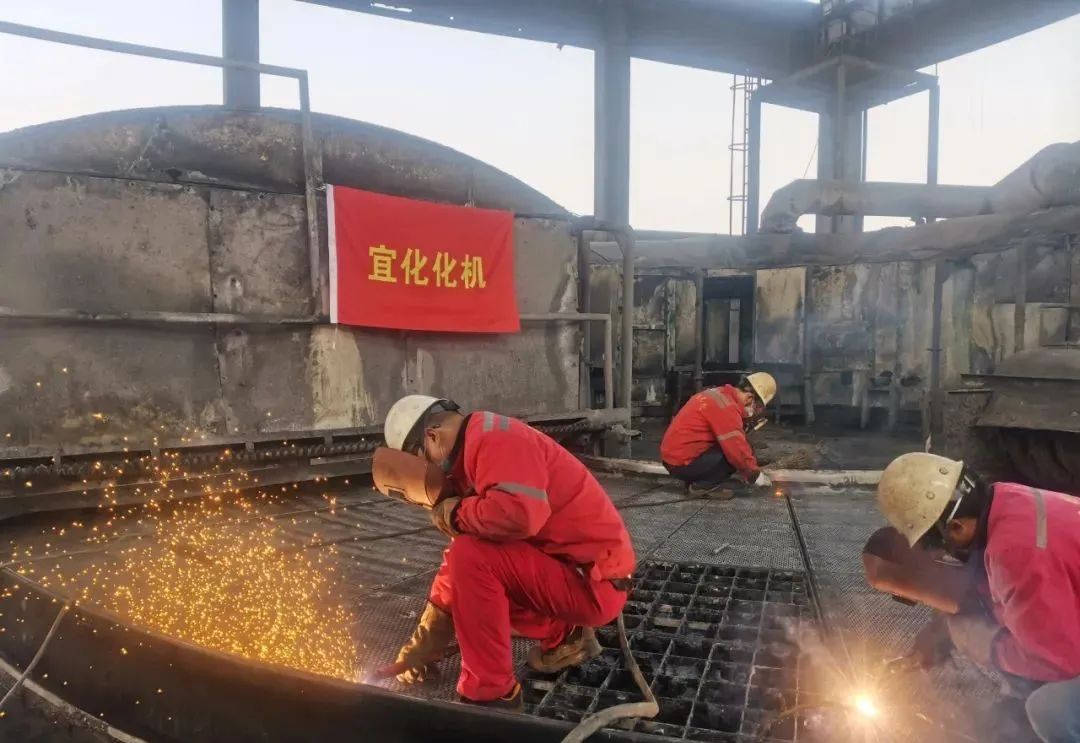 爭分奪秒 克難攻堅(jiān) 為楚星大修保駕護(hù)航(圖3) 圖片