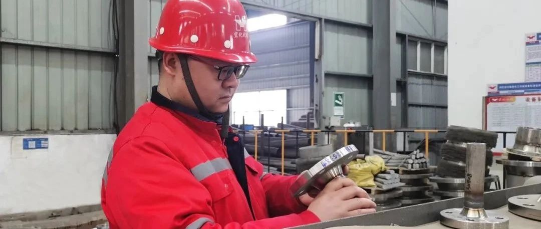 【管理標(biāo)兵】化機(jī)公司黃亞華：扎根一線勤鉆研，履職盡責(zé)勇?lián)?dāng)